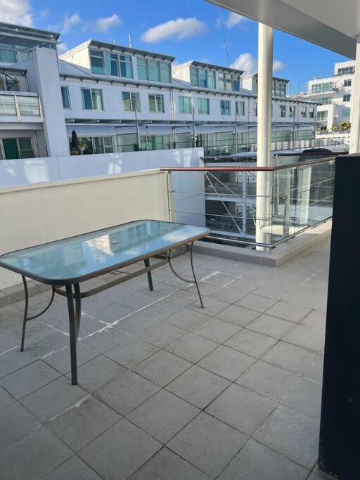 Seaview Waterfront Hotel Apt Auckland Extérieur photo