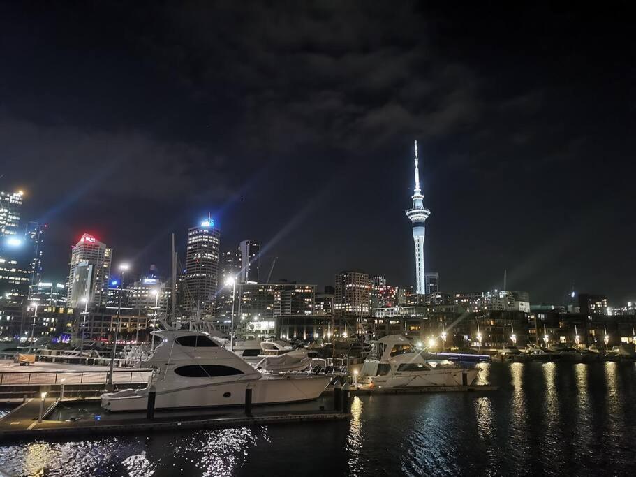 Seaview Waterfront Hotel Apt Auckland Extérieur photo