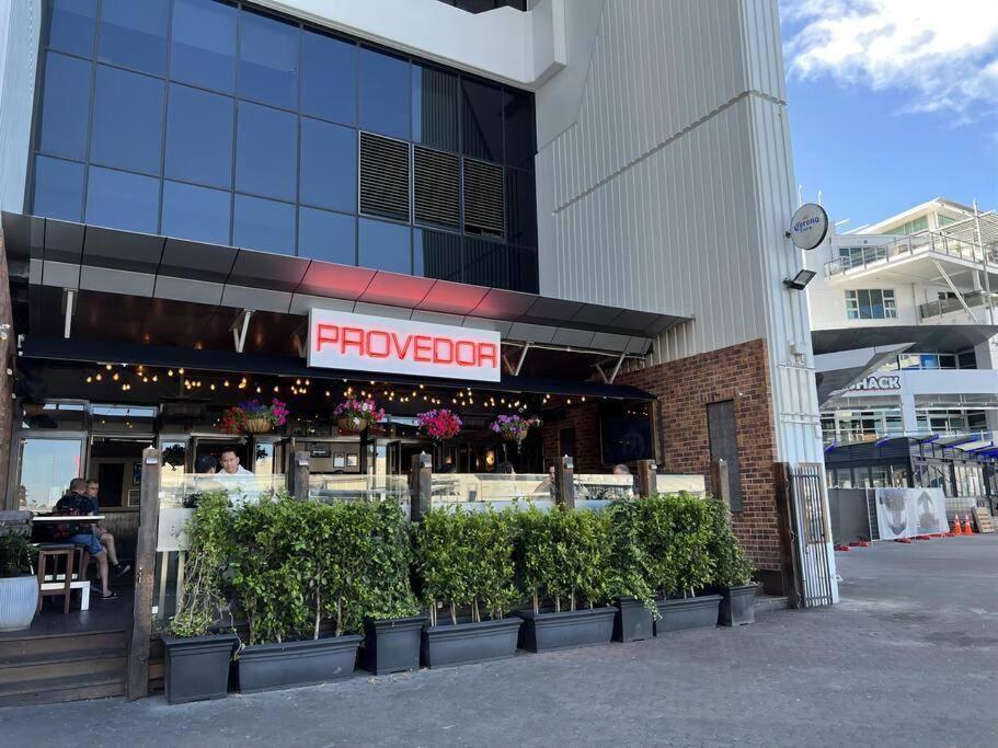 Seaview Waterfront Hotel Apt Auckland Extérieur photo