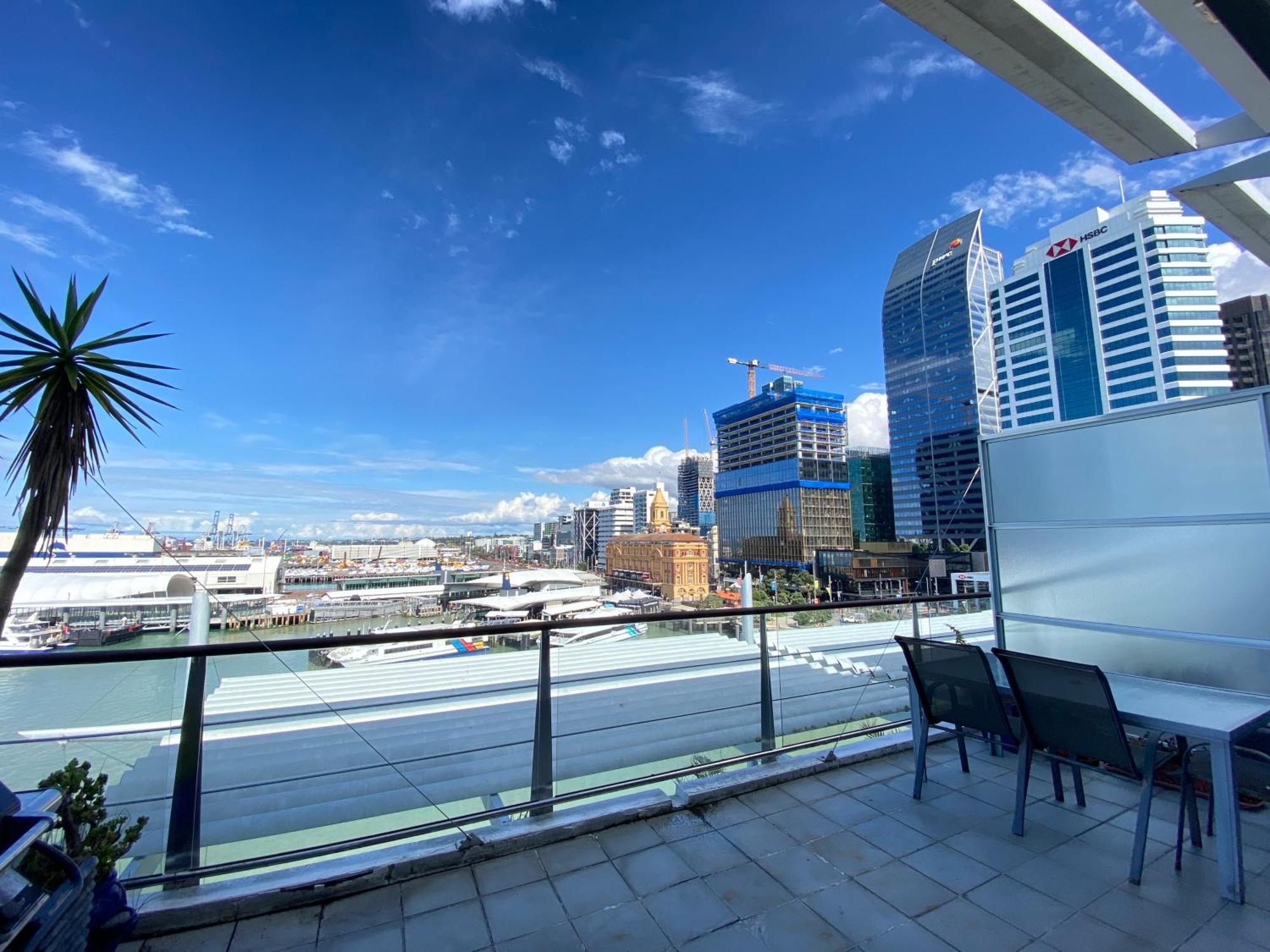 Seaview Waterfront Hotel Apt Auckland Extérieur photo