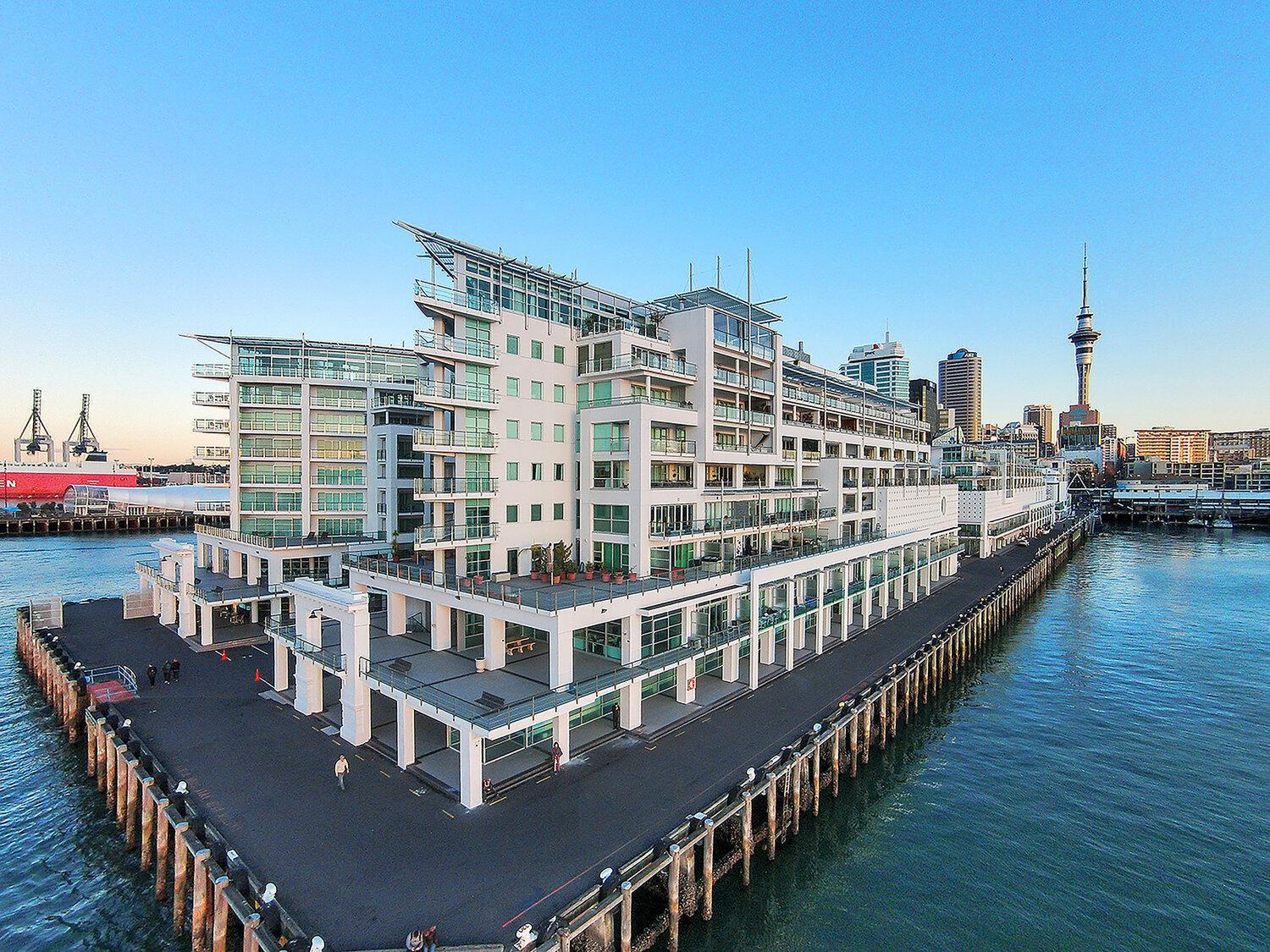 Seaview Waterfront Hotel Apt Auckland Extérieur photo